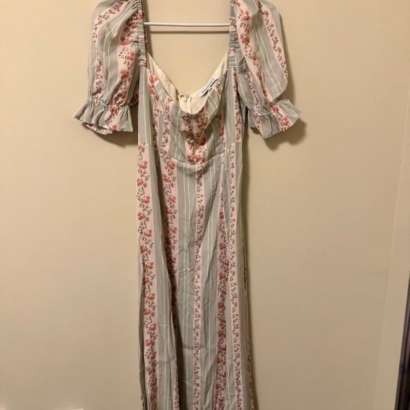 NWOT WEWOREWHAT Floral Midi Dress - SZ.4 - Victorian Floral Stripe - Picture 4 of 9